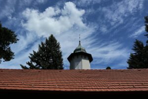 Professional roofing installation and maintenance work showcasing quality craftsmanship and modern materials