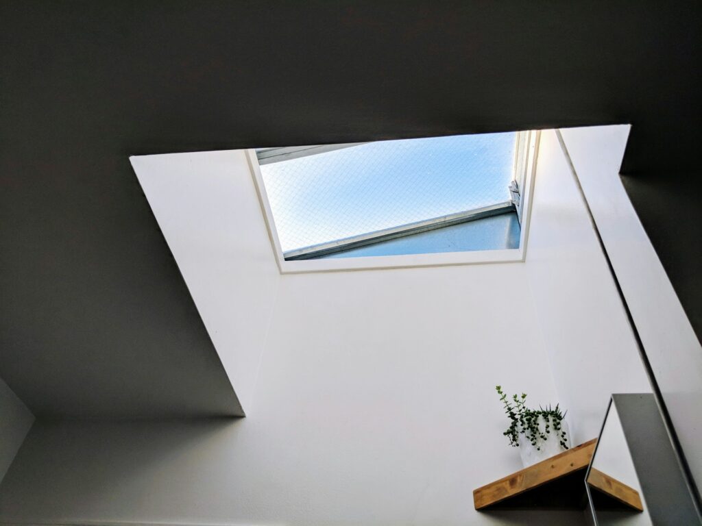 Understanding skylights natural light solutions for oregon homes with homemasters professional services and expertise