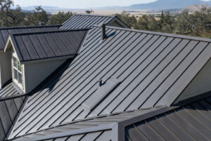 Class A metal roof installed on a Southern Oregon home in a Rogue Valley WUI zone by HOMEMASTERS