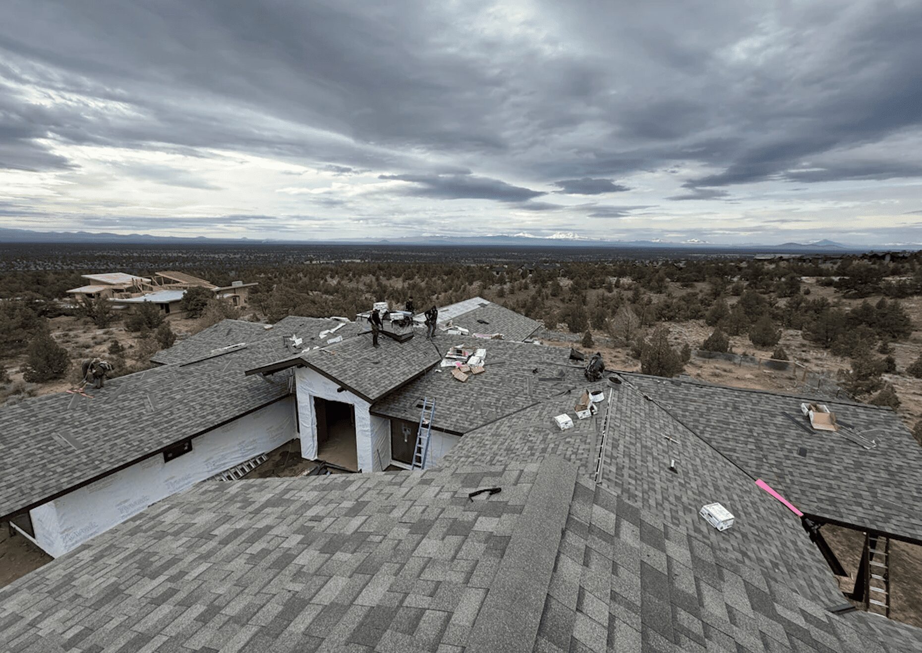 Resort property roof replacement in Sunriver, OR by HOMEMASTERS